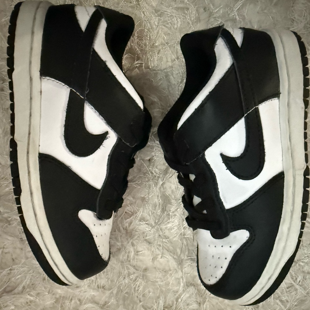 Nike Kids Black and White Sneakers
